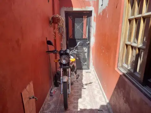 PH INTERNO TIPO CASA- 3 AMB CON PATIO,FONDO LIBRE Y PILETA.