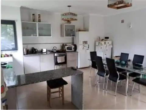 Casa en Venta en Zarate, USD 140.000