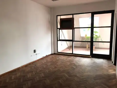 Oficina en Venta 50 años