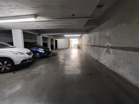 VENTA - Cochera - Barrio Centro, Rosario.