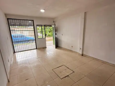 Local en Alquiler en Macrocentro, $ 380.000