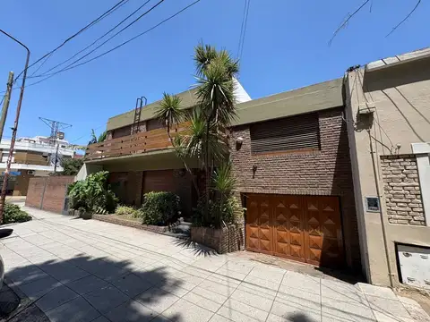 Casa - Venta - Argentina, Tres de Febrero - Cuelli 2191