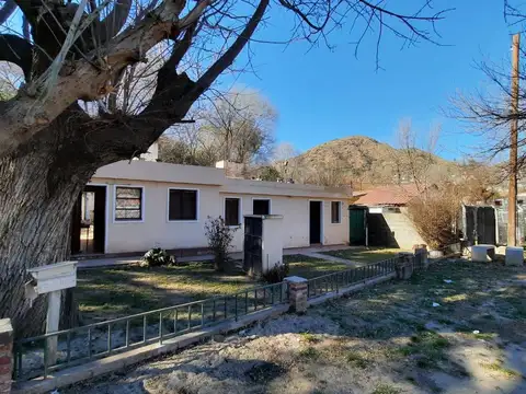 Av. Ramon J. Carcano 100