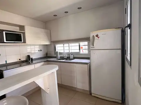 Casa minimalista en venta en Ituzaingo Norte