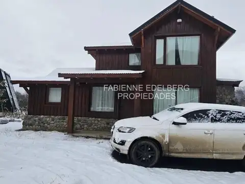 VILLA MELIQUINA SOBRE ARROYO