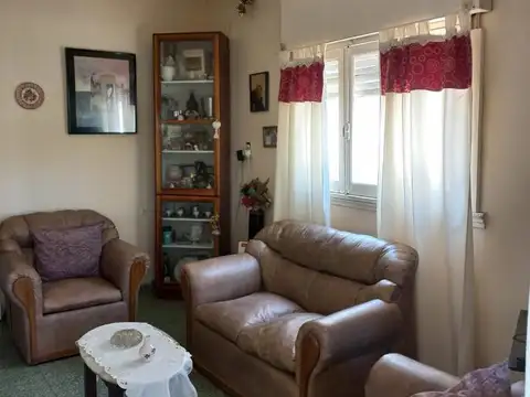 Casa en Venta en Villa Santos Tesei, USD 105.000