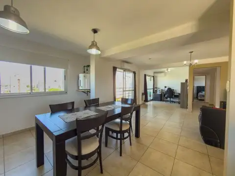 61 esquina 1 N° 300