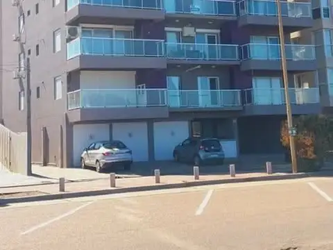 Departamento en venta de 1 dormitorio c/ cochera en Monte Hermoso