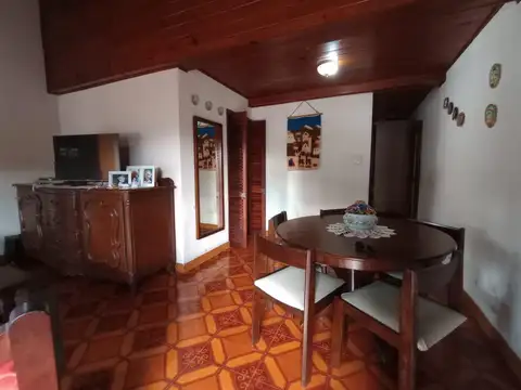 Depto Tipo Casa en Venta de 4 ambientes