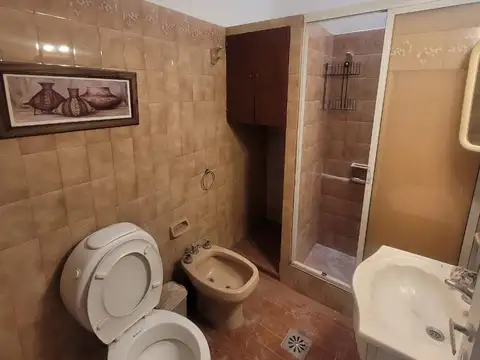 Local en Alquiler Via Púb.