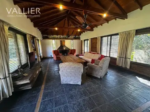 Casa en Venta en Los Naranjos, USD 300.000