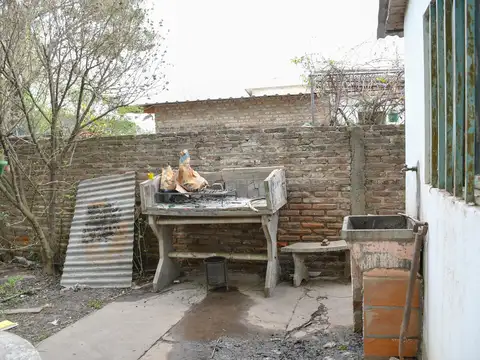 Casa en Venta en Alvarez, USD 45.000