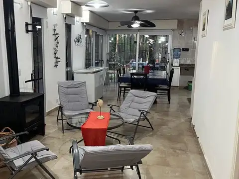 Casa en Alquiler Temporal en Mar Azul, USD 2.100