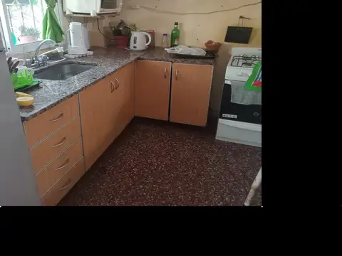 Casa en Venta con 3 cocheras