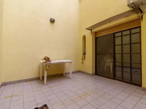 Depto Tipo Casa en Venta 25 años