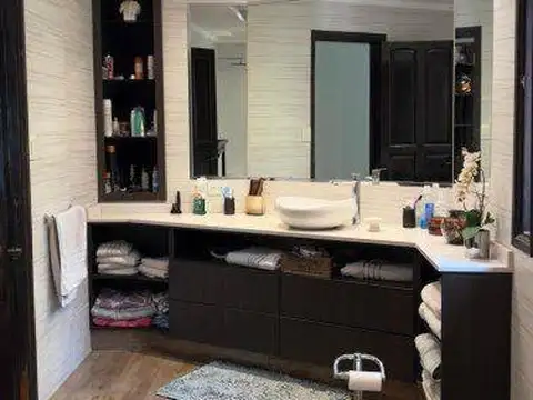 Casa en Venta en Monte Grande, USD 450.000