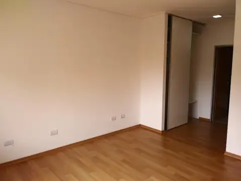 Casa en Alquiler al Este