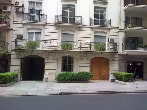 PISO ESTILO FRANCES AVENIDA ALVEAR SUPER ELEGANTE