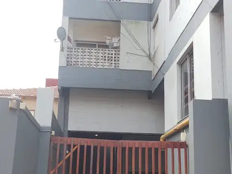 COCHERA CUBIERTA - EDIFICIO TORRES MENSAJERIAS