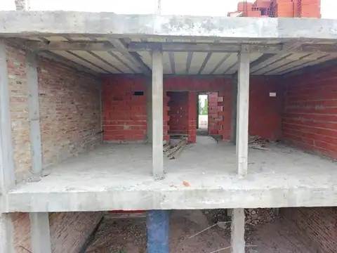 Departamento 5 ambientes con 2 baños