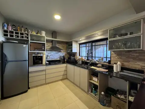 Raul Afonsin  al 400