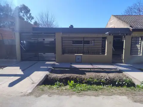 Nuestras Malvinas 100