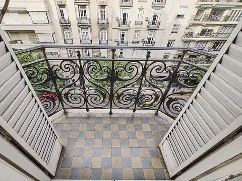 Departamento en Venta 100 años