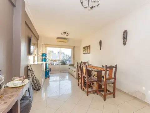 Fray Cayetano Rodríguez 300