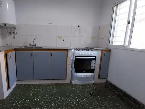 Departamento en Alquiler en Centro, $ 600.000