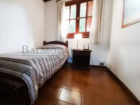 Casa en Alquiler - Zona Centro / REF: 8870