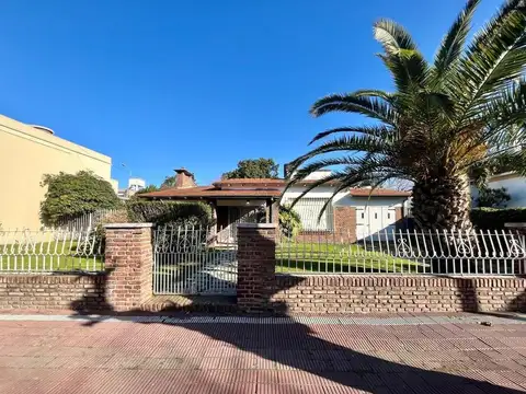 Chalet ideal emprendimiento en Castelar Sur.