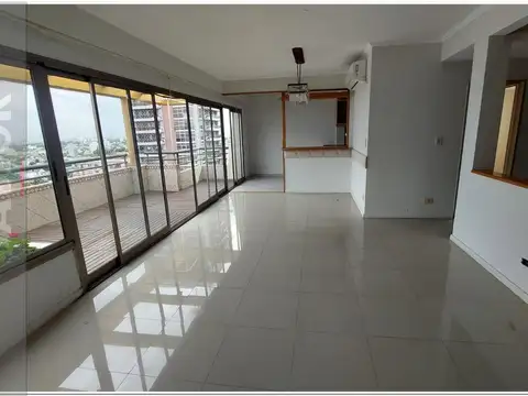 Departamento en Alquiler de 4 ambientes