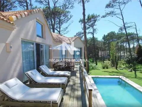 Casa en Venta de 5 dormitorios