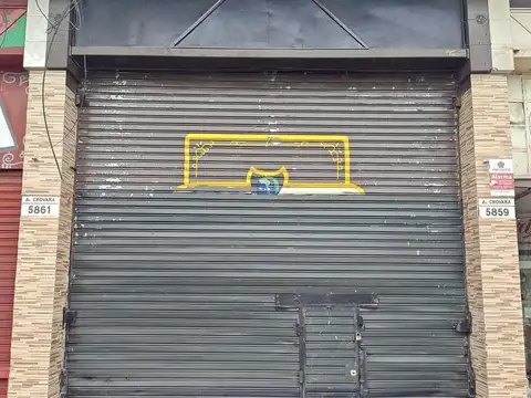 Local en Alquiler en Isidro Casanova, $ 800.000