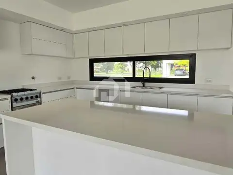 Casa en Venta en Altos de Campo grande 100