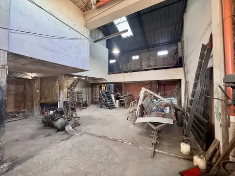 Galpon en Alquiler en Gerli, $ 850.000