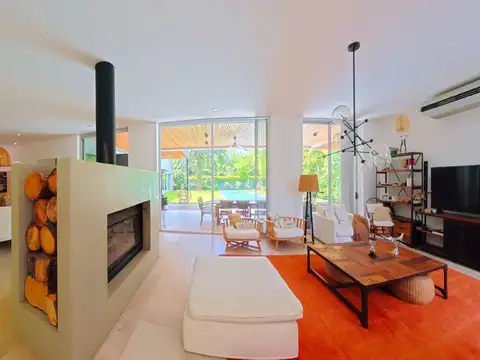 Carmel CC - Monseñor D´andrea 1800