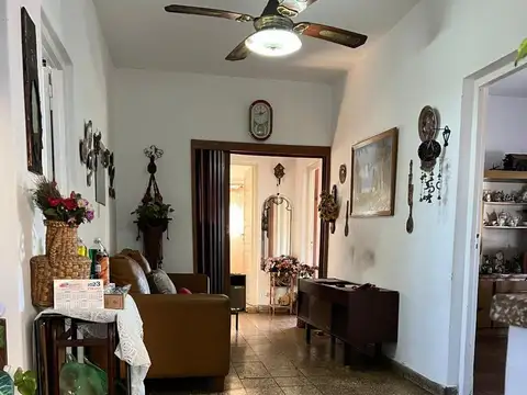 Depto Tipo Casa en Venta de 4 dormitorios