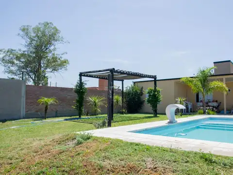 EXCELENTE PROPIEDAD EN VENTA-BOSQUE LA SALLE-COLASTINE