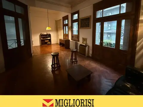 Depto Tipo Casa en Venta de 4 dormitorios