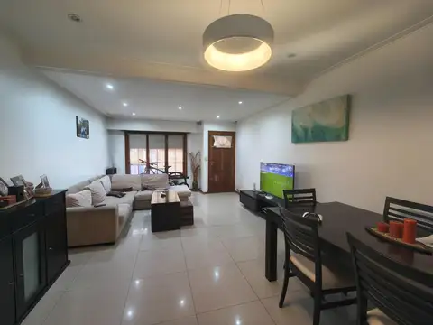 Depto Tipo Casa en Venta en San Jose, USD 170.000