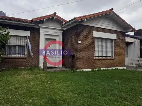 Dr. Marcos Sastre al 3800