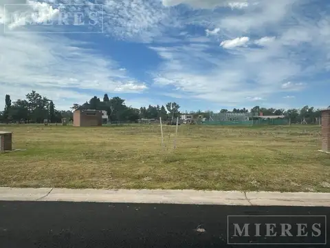 Terreno en venta en el Barrio Santa Sofia , Pilar del Este