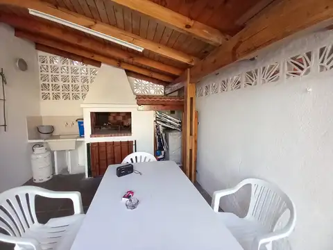 Casa en Venta en Mar Del Tuyu, USD 43.000