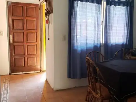 Depto Tipo Casa en Venta de 4 ambientes