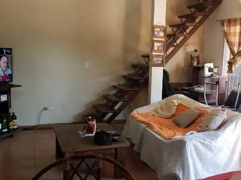 Depto Tipo Casa en Venta de 3 dormitorios