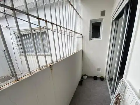 Depto Tipo Casa en Venta de 2 ambientes