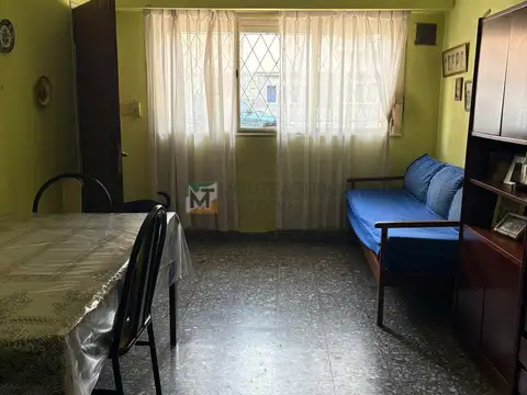 2 PH AL FRENTE EN BLOCK, COCHERA, PATIO Y  TERRAZA, ENTRADA INDEPENDIENTE