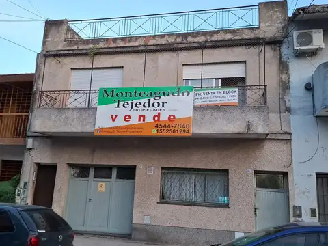 2 PH AL FRENTE EN BLOCK, COCHERA, PATIO Y  TERRAZA, ENTRADA INDEPENDIENTE