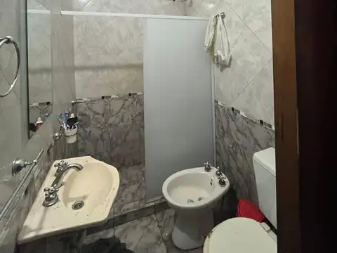 Casa en Venta en Isidro Casanova, USD 90.000